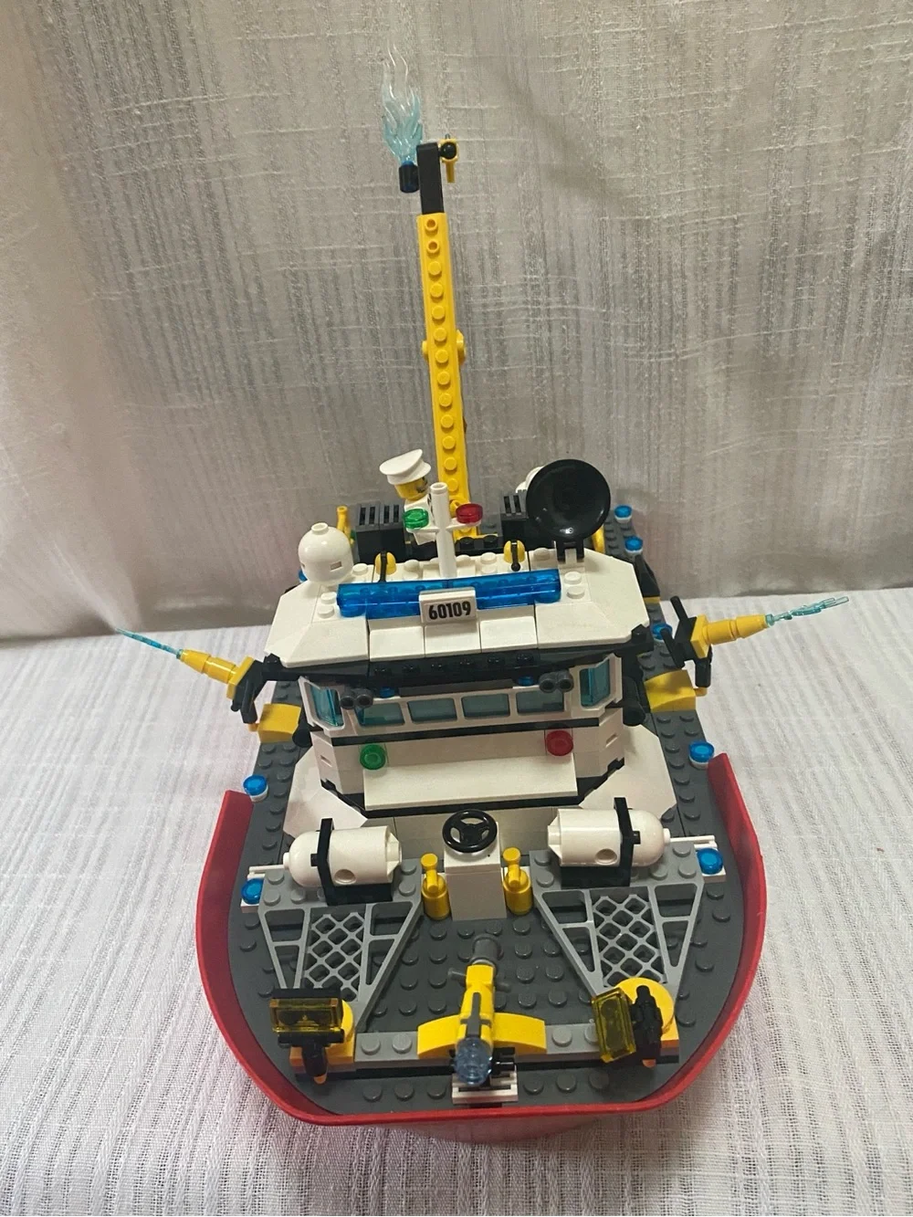 LEGO City 60109 Fire Boat, Complete (w/ 1 color sub); 5 Minifigures & 3 Manuals
